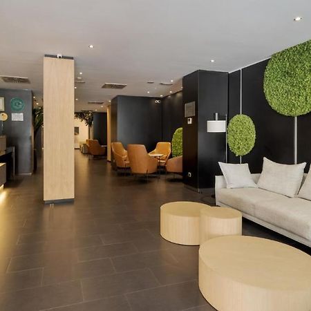 Ilunion Almirante Hotel Барселона Екстериор снимка